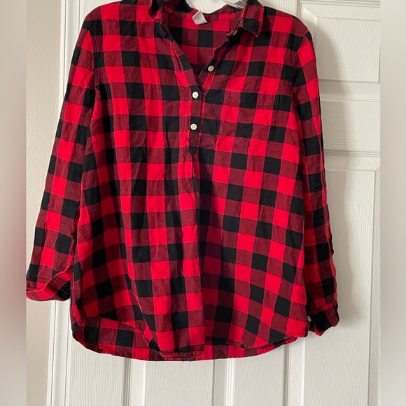 Batch of 8 maternity tops. Sz M- L. OGC - Picture 13 of 14